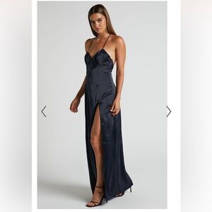 SABATTUS MIDI DRESS - CUT OUT T BACK SATIN DRESS IN NAVY